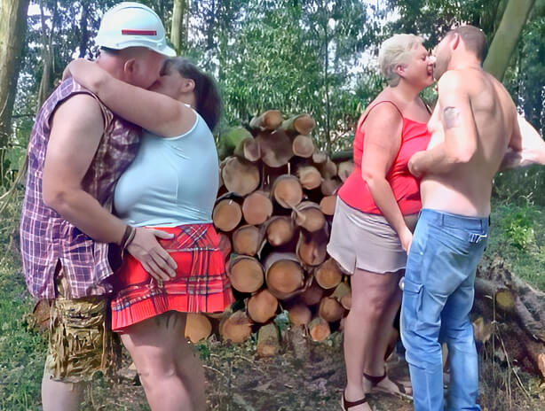 Big mature babes banged in the woods