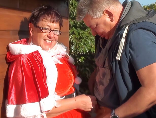 Honey in a Santa outfits takes an outdoor Fucking by Kims husband
